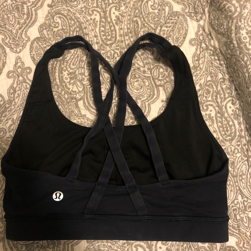 COPY - Lululemon sports bra size 4